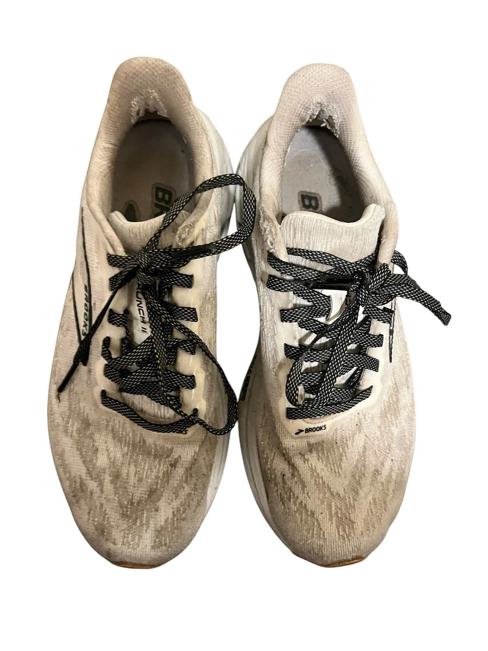Brooks selling pair
